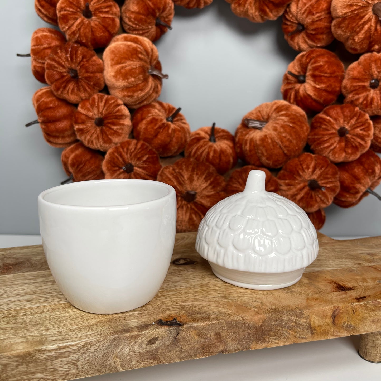 White Rustic Acorn Storage Pot in 2 sizes