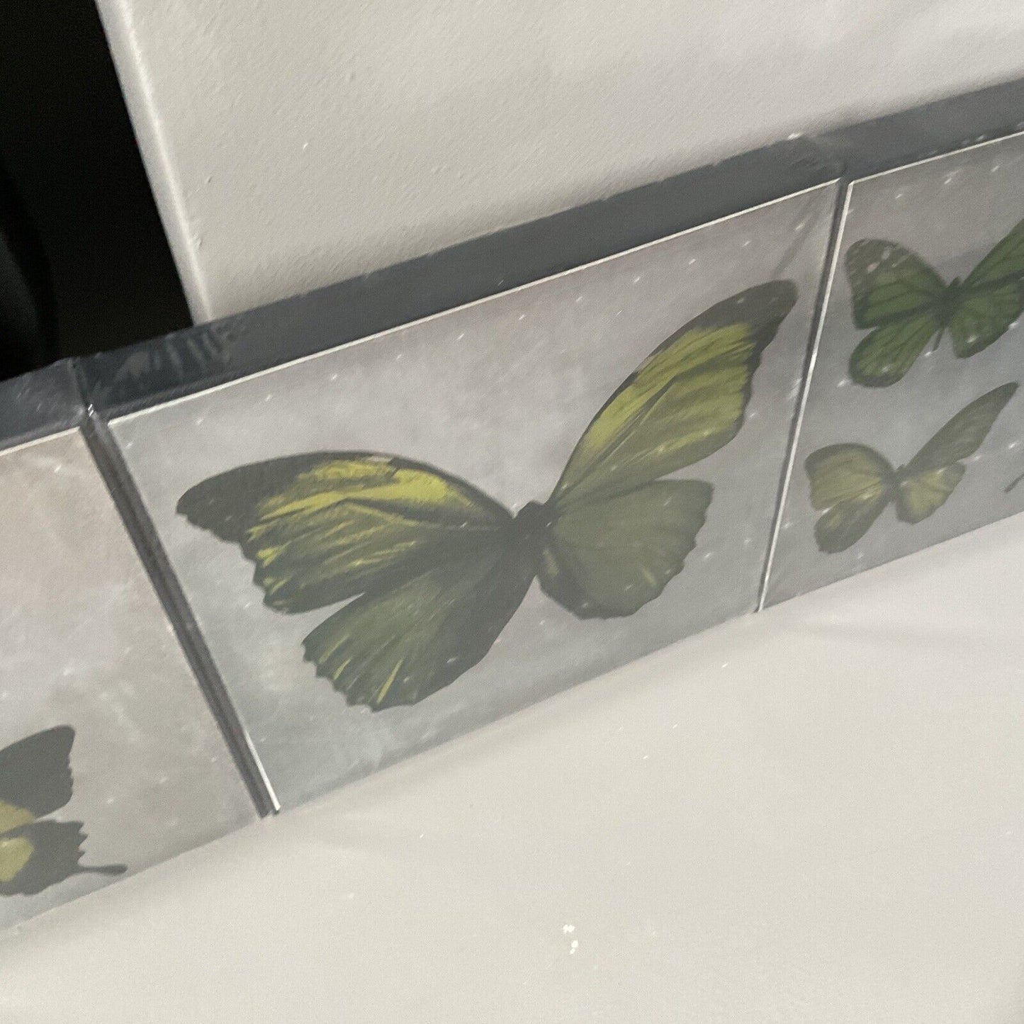 Green Butterfly Canvas Set of 3 Each  Size 25 X 25 Home Decorative Gift RRP £35
